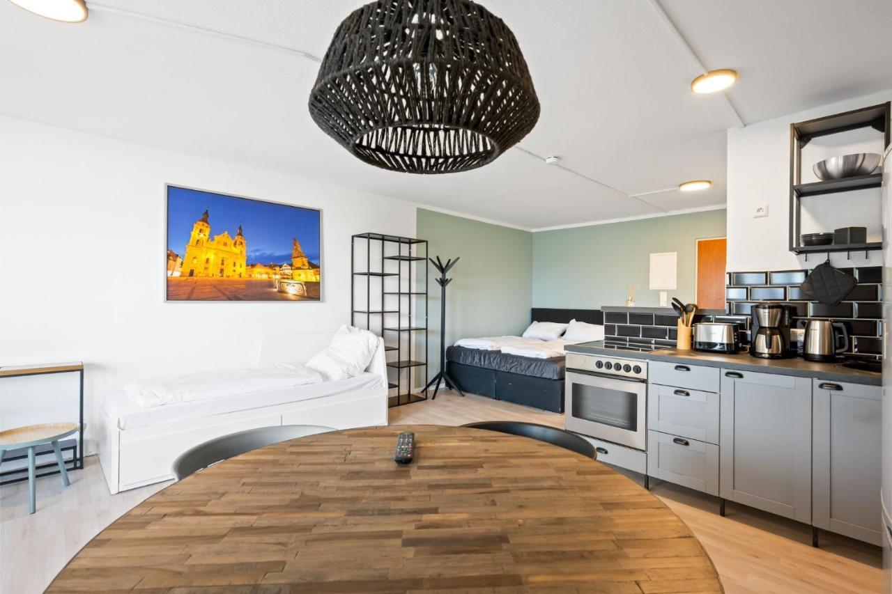 Sali Homes - Fewo Bluehendes Barock Λούντβιχσμπουργκ Εξωτερικό φωτογραφία
